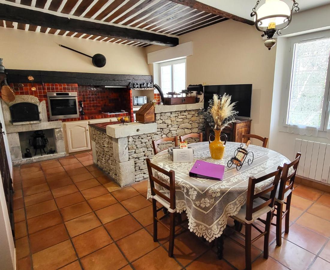 "La Massette Du Cheval Blanc" Villa De Caractere En Pierre LʼIsle-sur-la-Sorgue Екстериор снимка