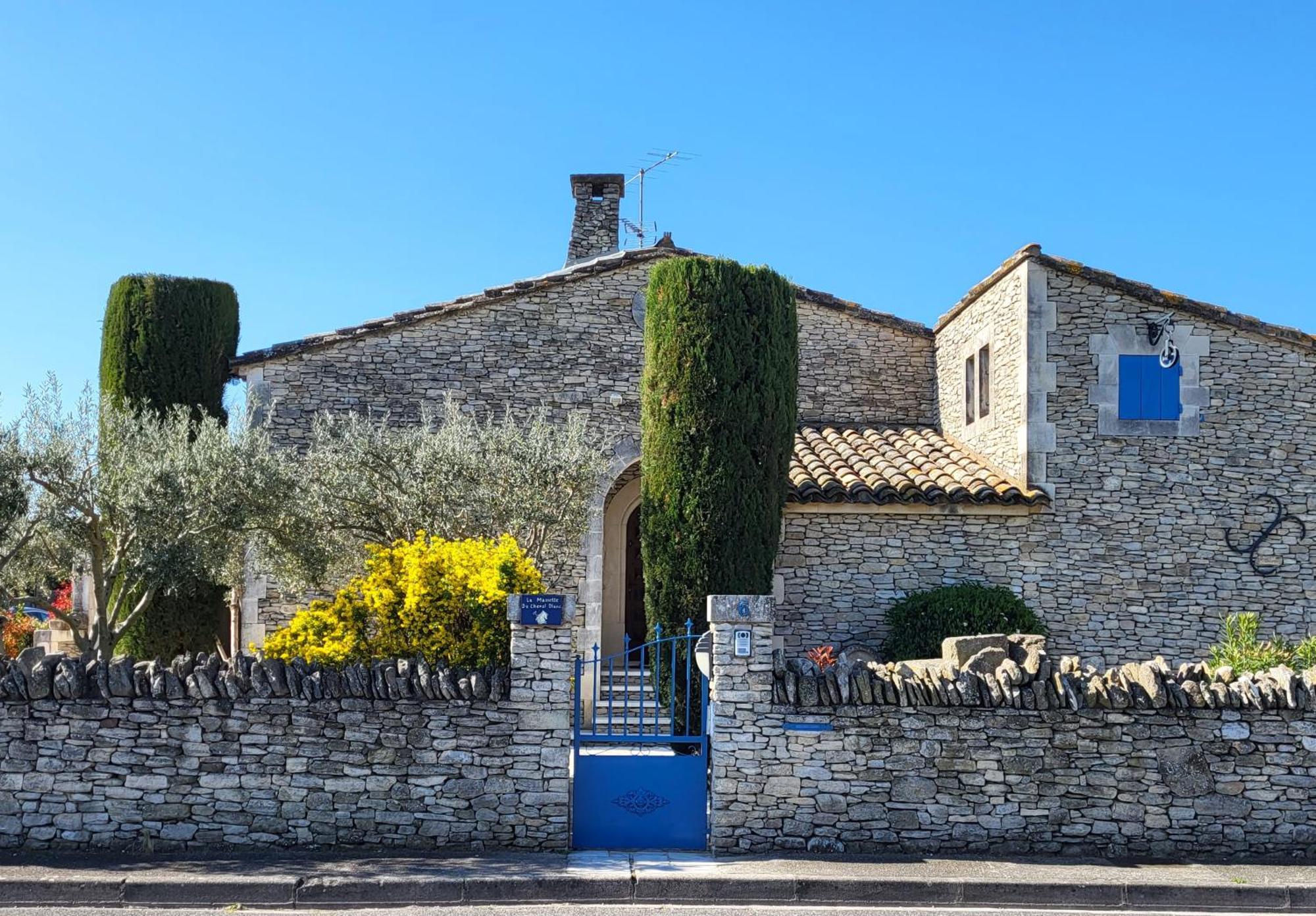 "La Massette Du Cheval Blanc" Villa De Caractere En Pierre LʼIsle-sur-la-Sorgue Екстериор снимка